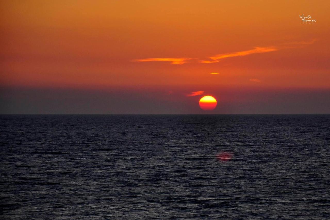 Sunset Cottage Paramonas  エクステリア 写真